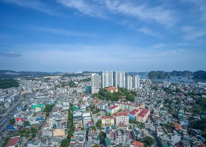 Bay View Aparthotel Ha Long