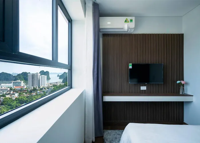 Bay View Ha Long